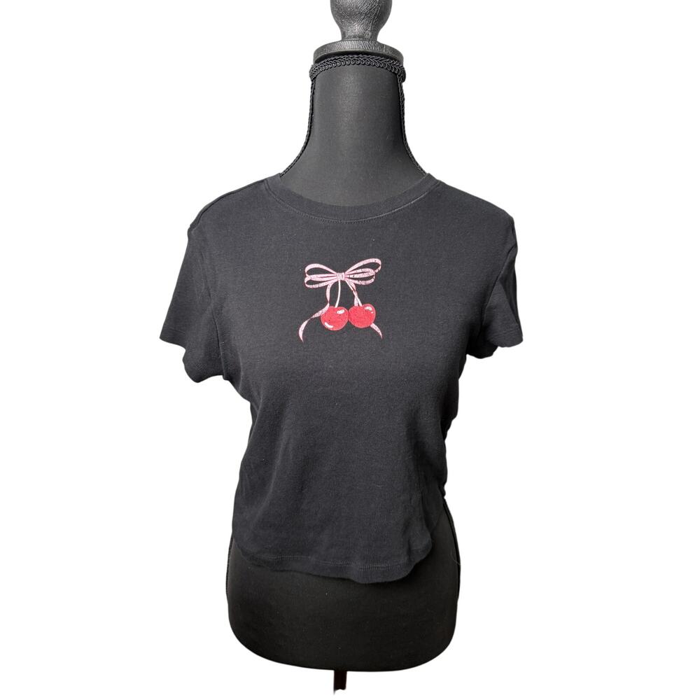 No Boundaries Graphic Baby Tee Women's Med Black Y2K 90s Grunge Baddie